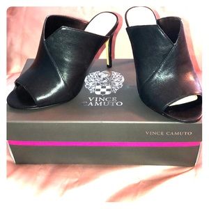 Brand new!!!!! Vince Camino Black heels!!!!